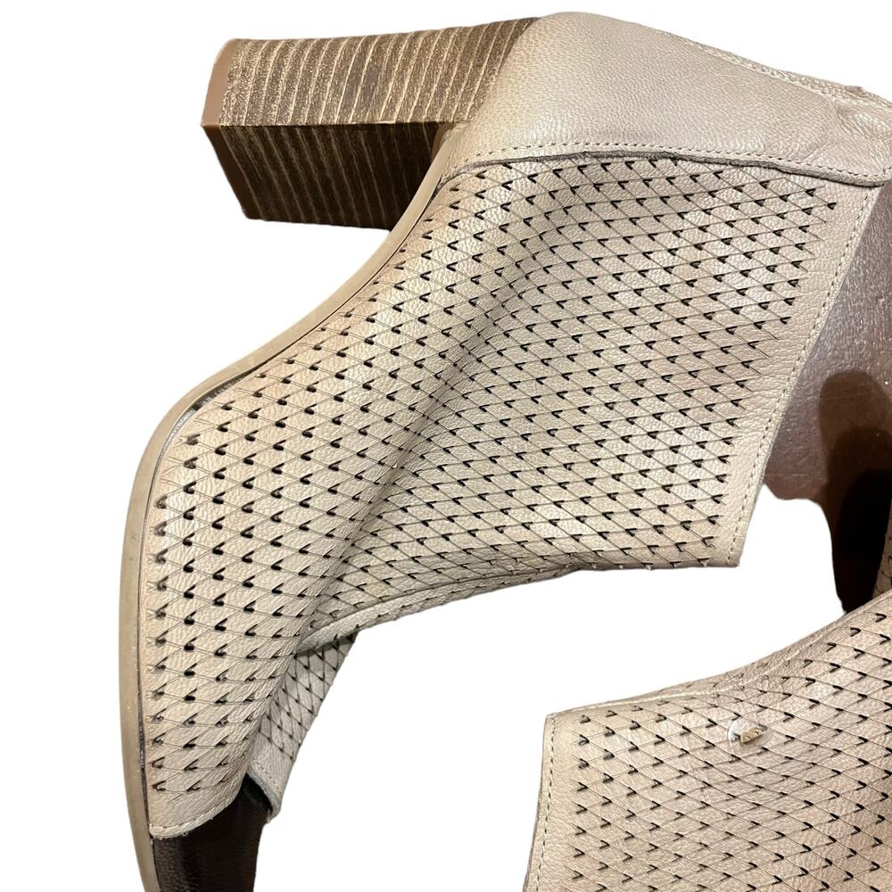 Kenneth Cole Womens Nina Open Toe High Heel Ankle Boots Size 7.5 - Picture 4 of 9